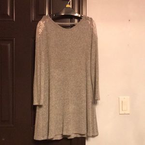 A light gray dress in a girls size large or 14. ❤️